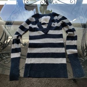 A & F  BLAIR SWEATER